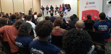 Ya están en Colombia los asistentes de idiomas que enseñarán inglés en instituciones de educación superior del país