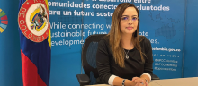 La directora de APC-Colombia, Viviana Manrique Zuluaga en la reunión Virtual de Hub de Conocimientos