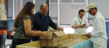Recibiendo la donación